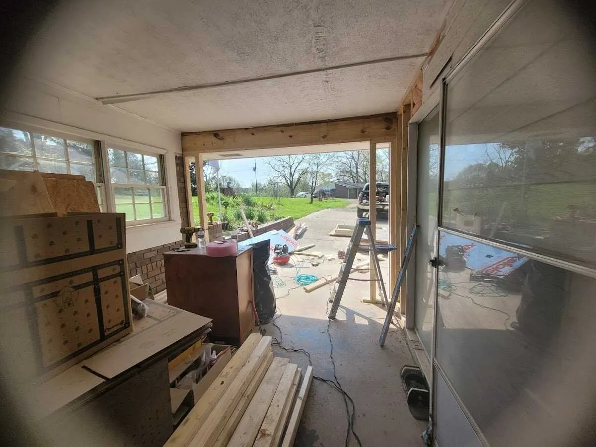 Air movers and dehumidifier for Drying & Dehumidification in Springdale